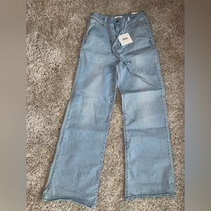 Light Blue Belted Jeans - Casual Straight Leg